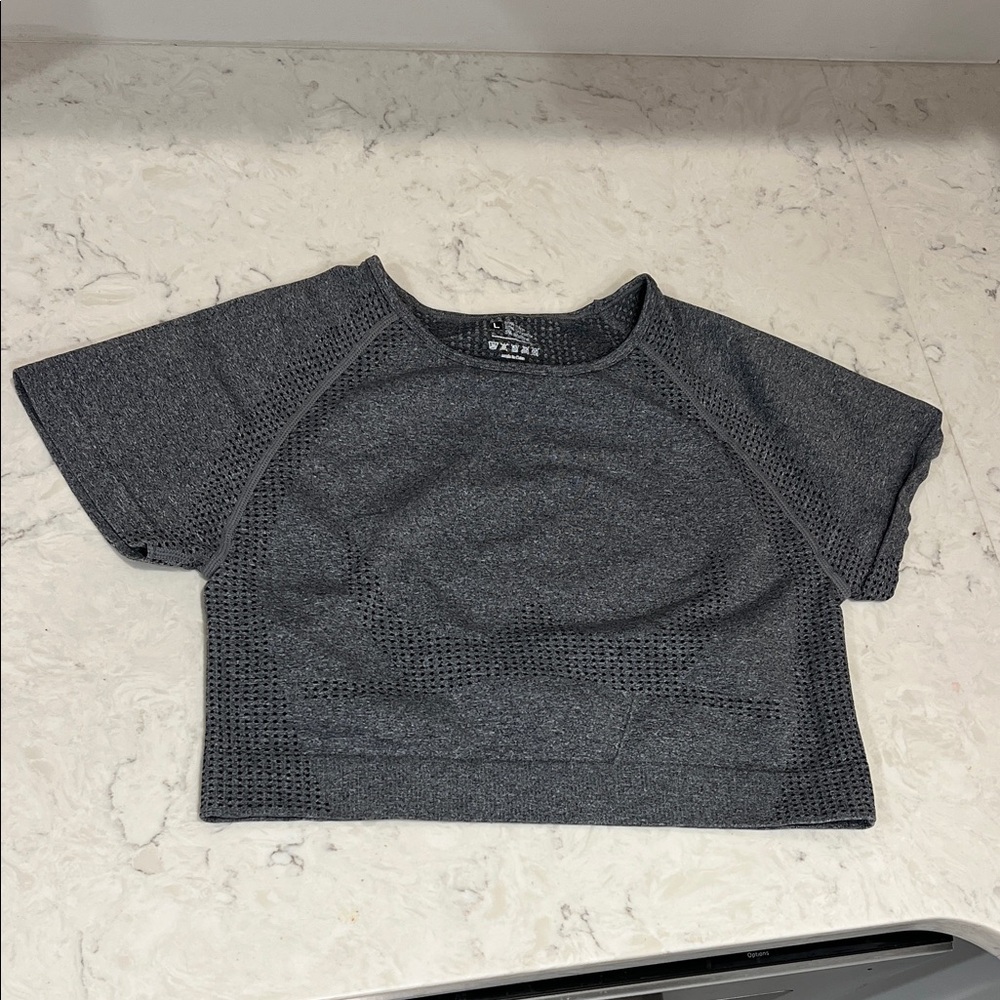 Cropped workout top